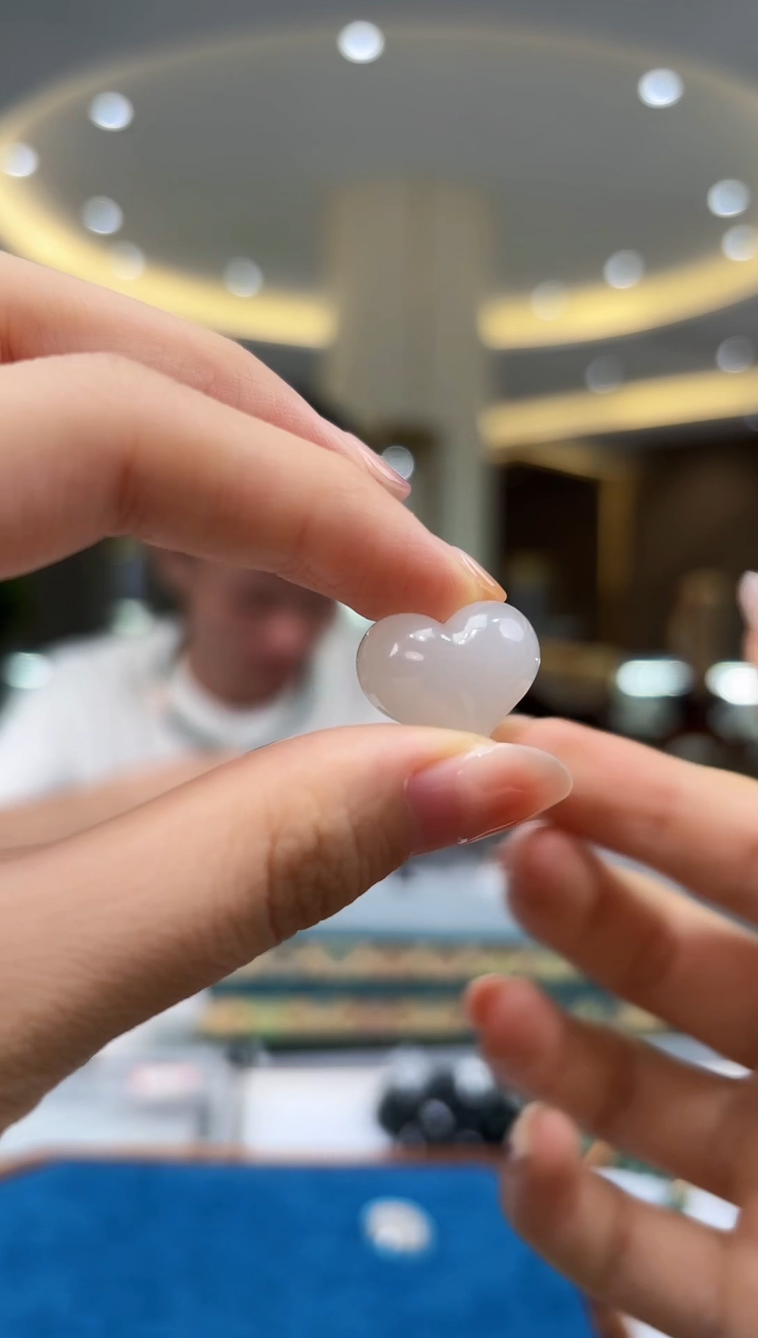 和田玉18K金镶嵌吊坠(不含链)和田玉白玉爱心