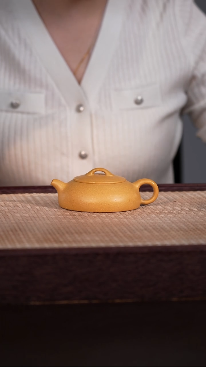 茶壶紫砂黄金段 150cc