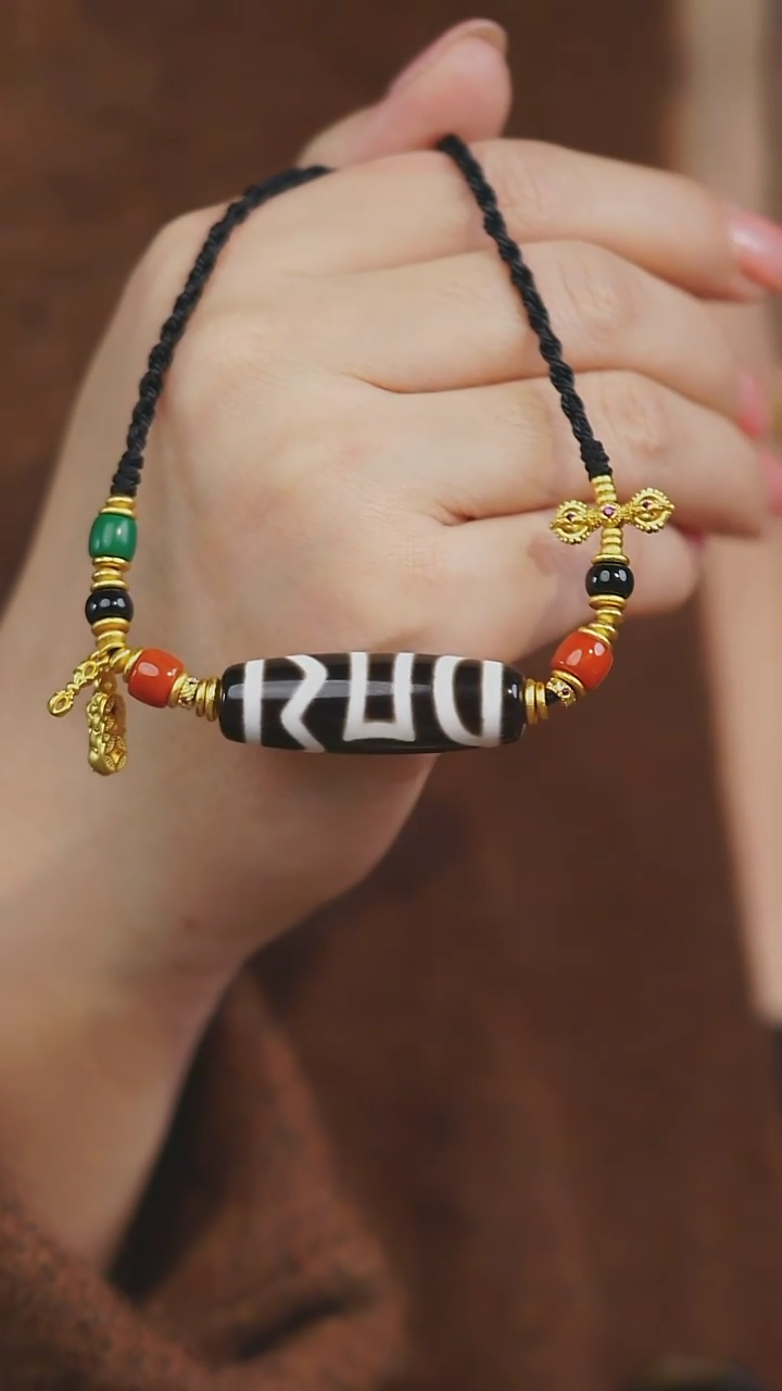 【闪购商品】玛瑙/玉髓项链未镶嵌多样性发其一