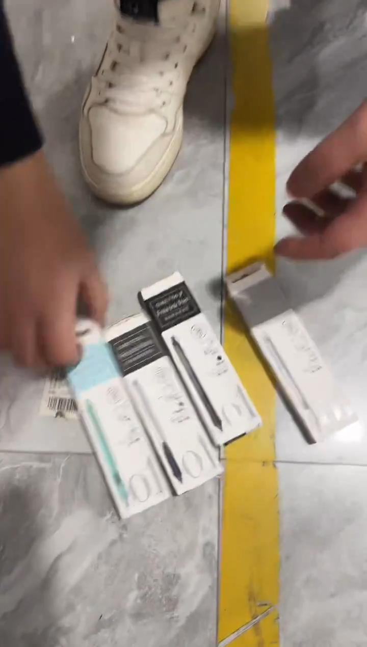 1笔+2芯静音直液式4支