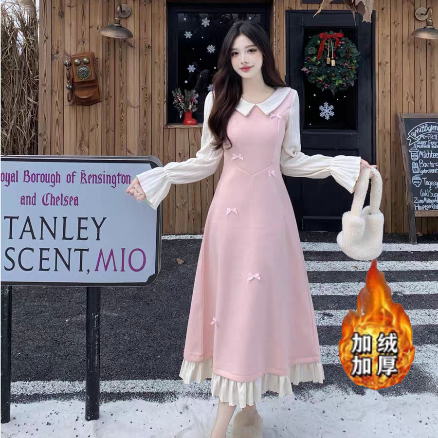 粉色蝴蝶结娃娃领连衣裙女冬季中长款微胖MM显瘦A字裙子2040