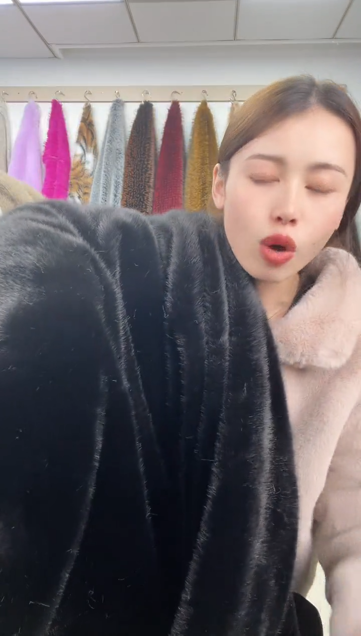 狐狸毛B49，尺寸1.8*2