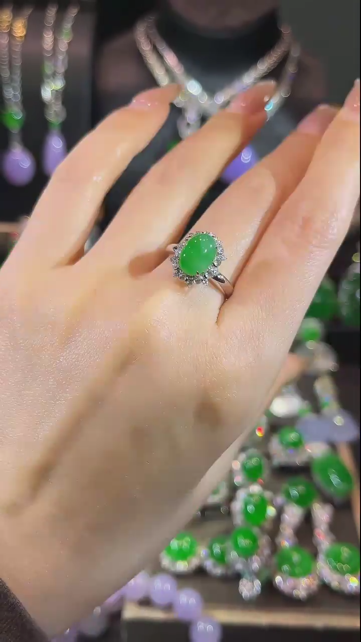 【闪购商品】翡翠戒指18K金镶嵌戒指