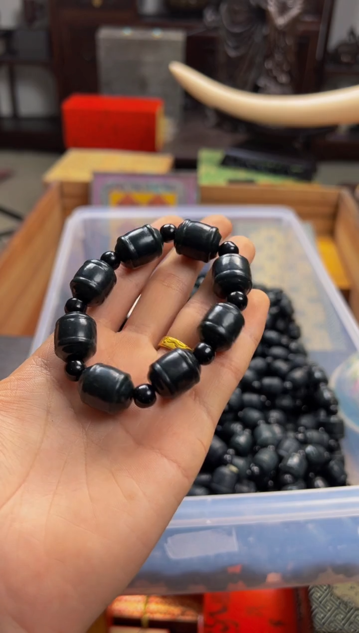 【闪购商品】和田玉1未镶嵌——————————————