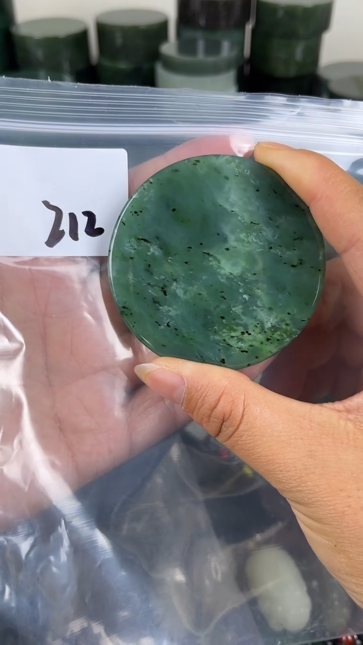 和田玉未镶嵌珠宝半成品镯芯