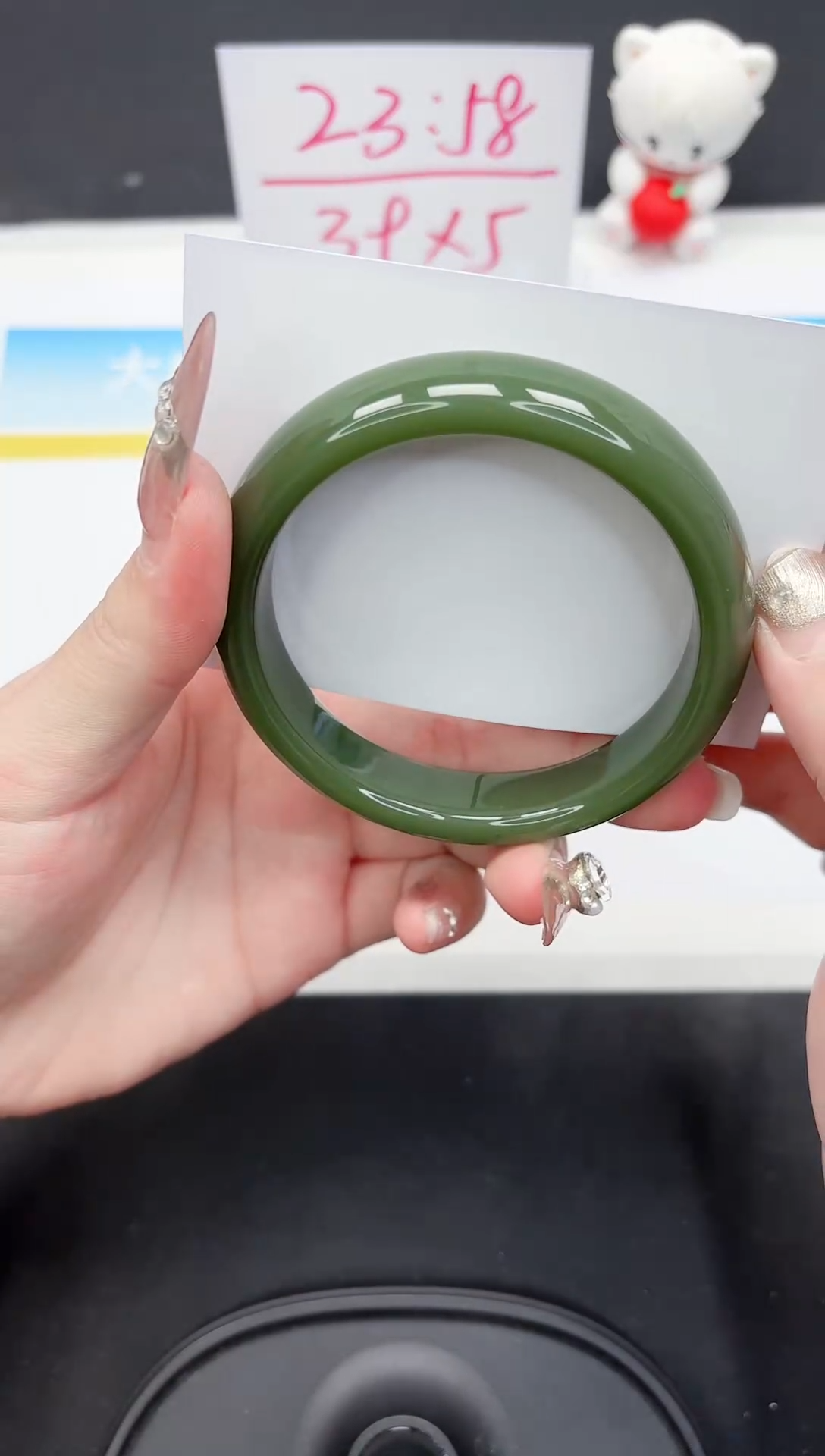 【闪购商品】石英质玉手镯未镶嵌19-60.1