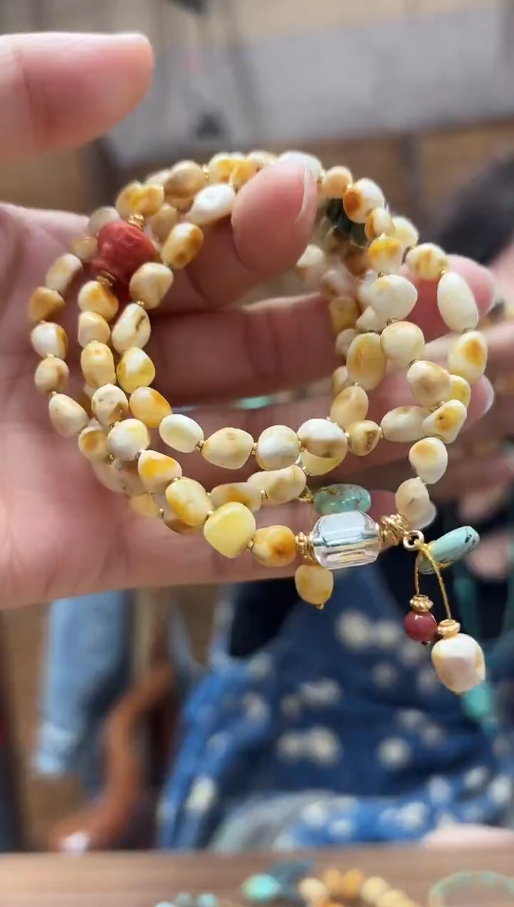 蜜蜡颈饰未镶嵌发一件设计款