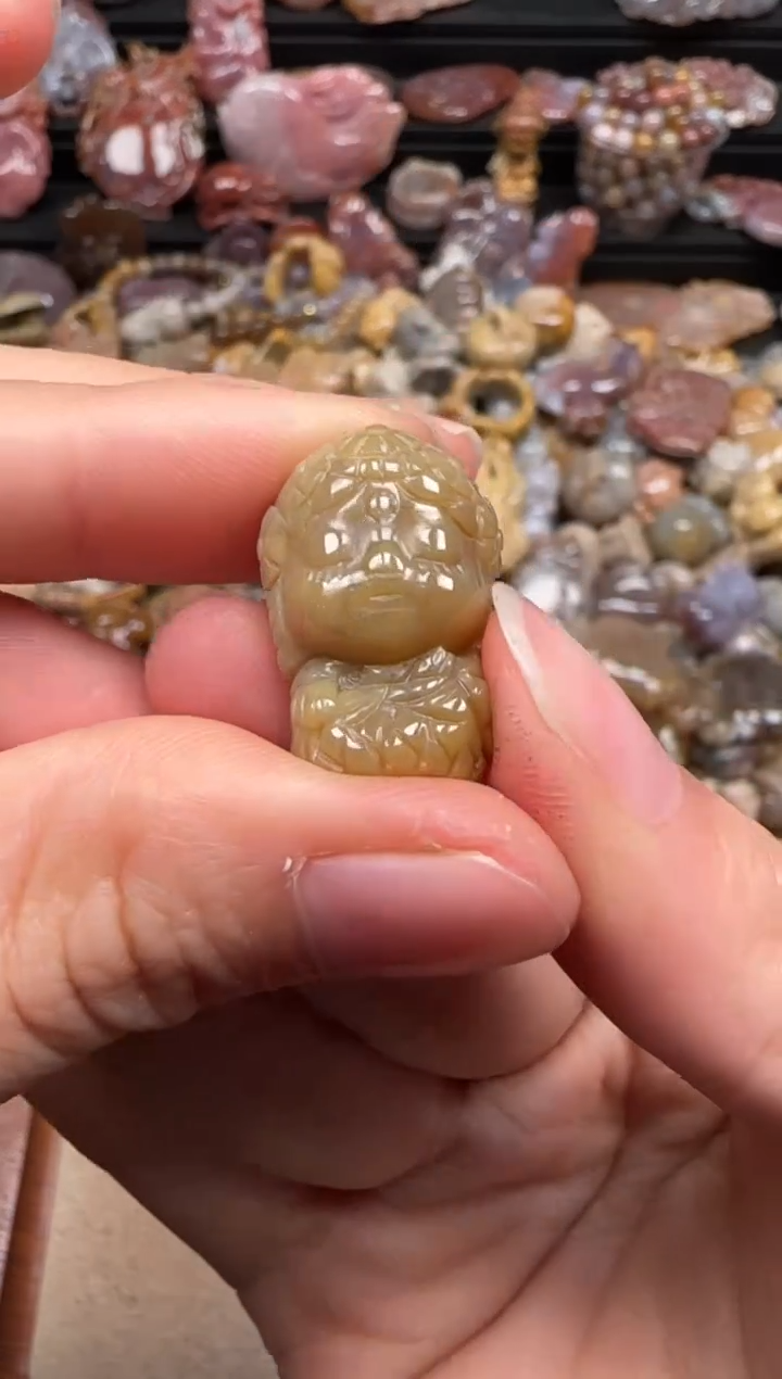 【闪购商品】硅化珊瑚（珊瑚玉）颈饰未镶嵌693