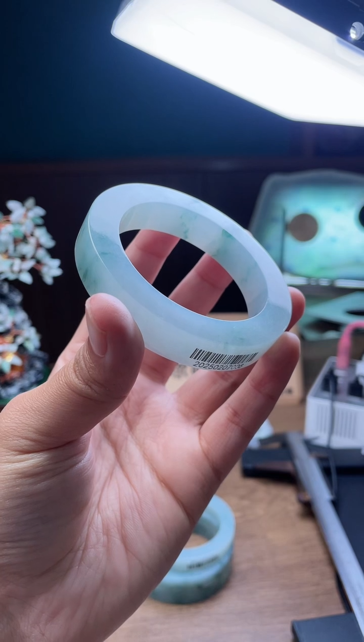 【闪购商品】定制翡翠手镯未镶嵌定制