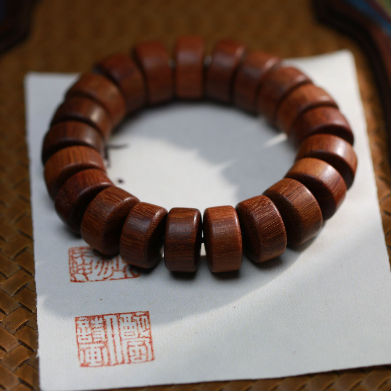 【曹总文玩】沉香木串（多样性发其一)R702