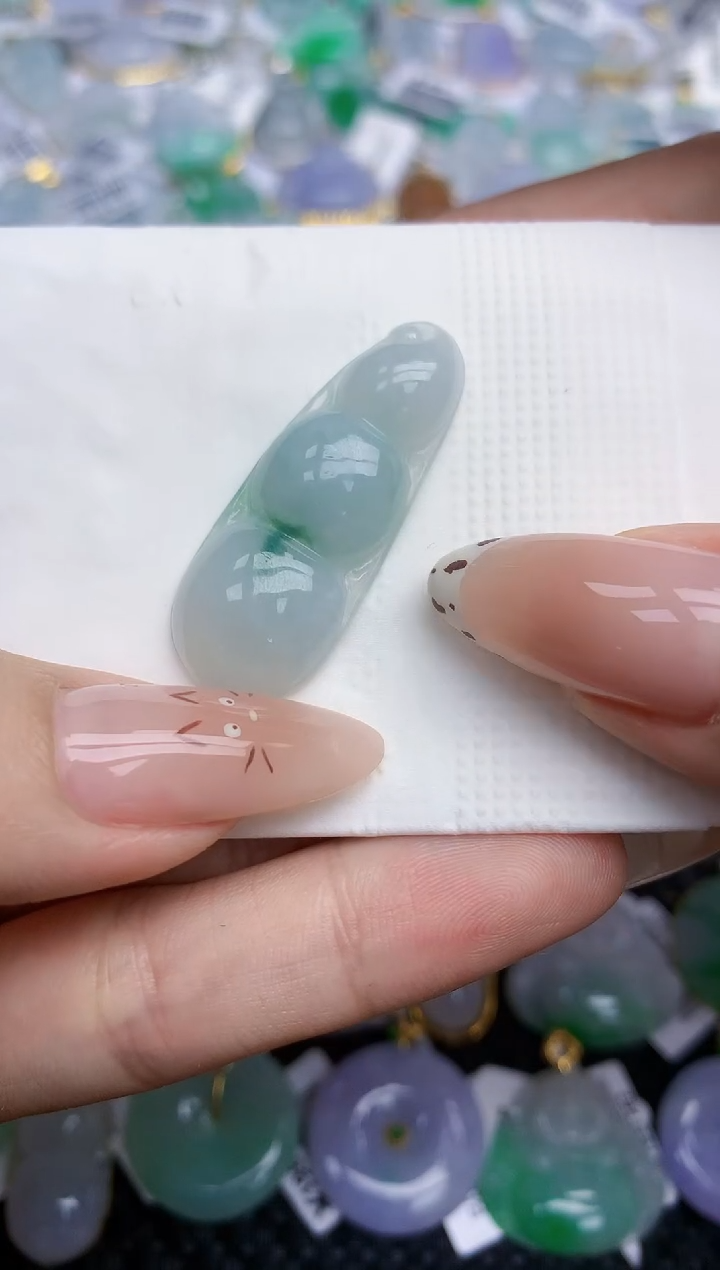 翡翠未镶嵌颈饰454   天然翡翠A货