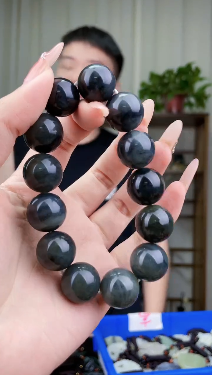 和田玉未镶嵌挂件拍一发一，多样性发货！1.8