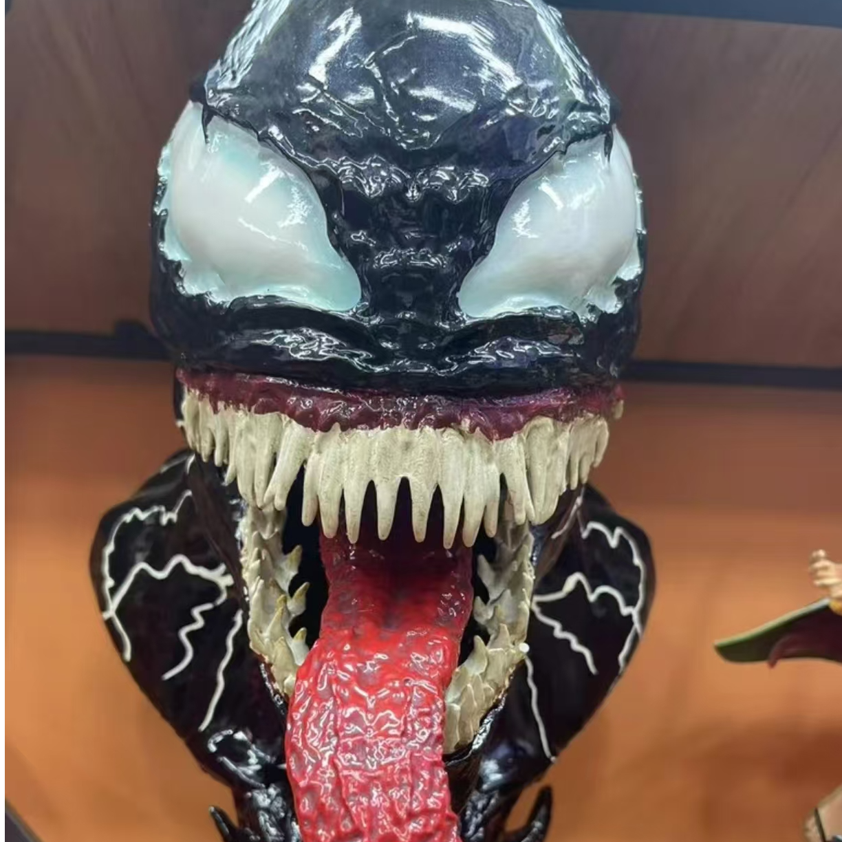 （优质版）高约40cm 毒液半身像 树脂材质 手办模玩摆件