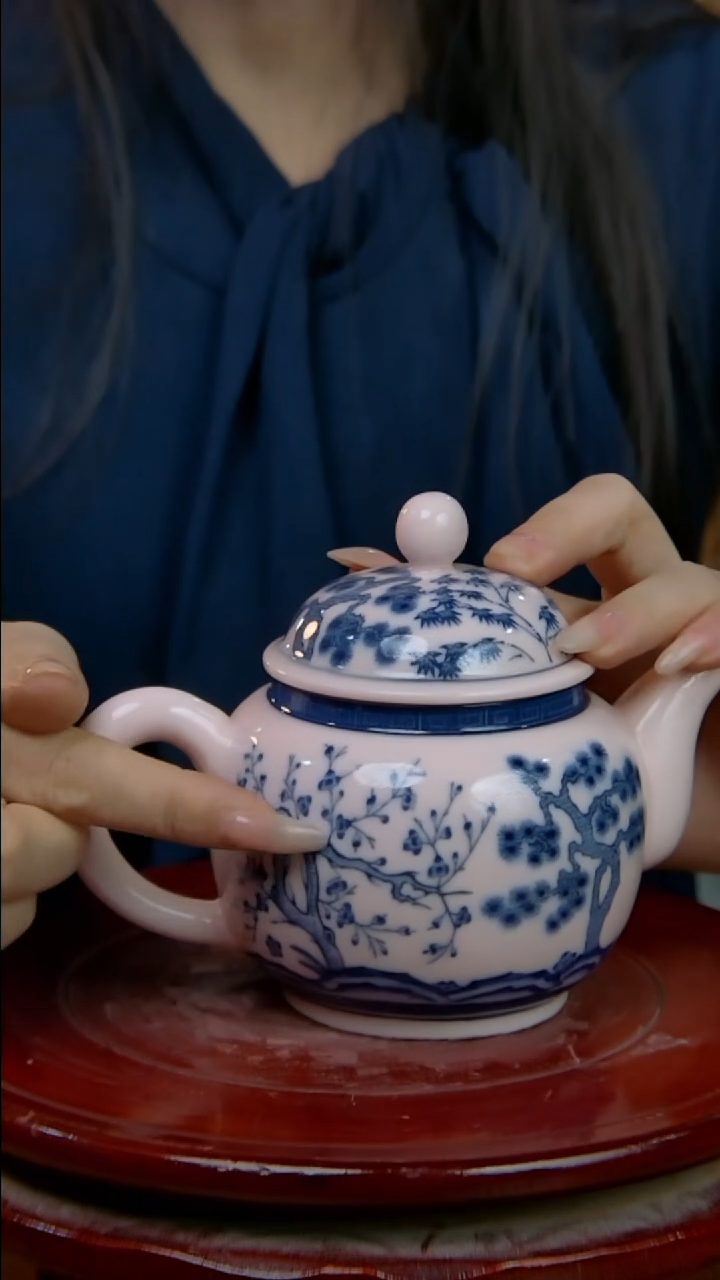 摆件陶稀土岁寒三友壶