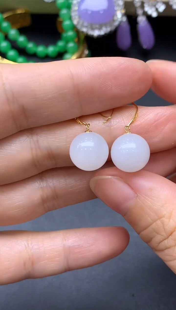 翡翠18K金镶嵌颈饰85-中国好珍宝