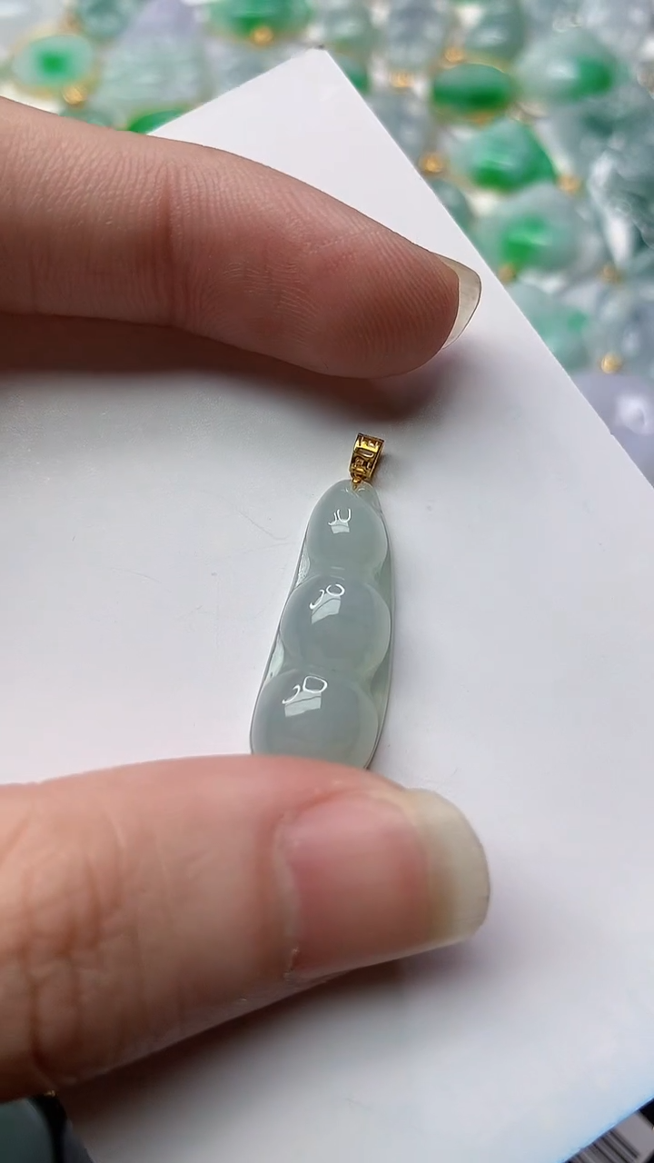 【闪购商品】翡翠颈饰18K金镶嵌87.........