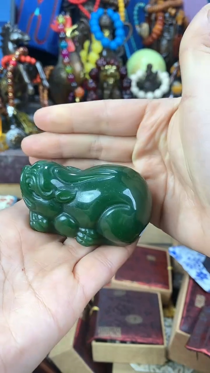 【闪购商品】和田玉（糖玉）挂件未镶嵌猪妹精品专属链接