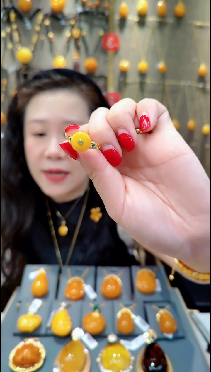 【闪购商品】蜜蜡戒指银S925镀金镶嵌A021蜜蜡戒指