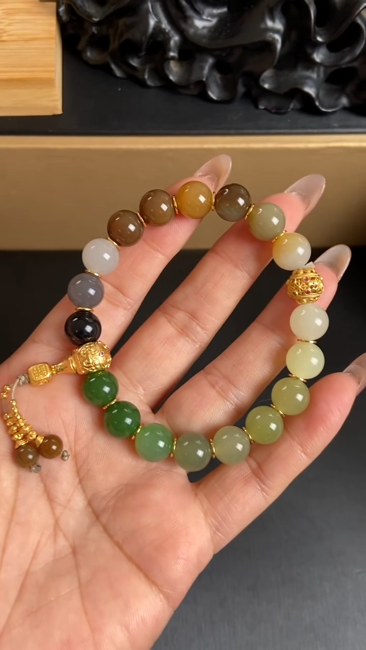 未镶嵌手链和田玉手串