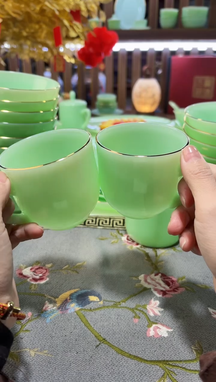玉瓷水杯2只景德镇