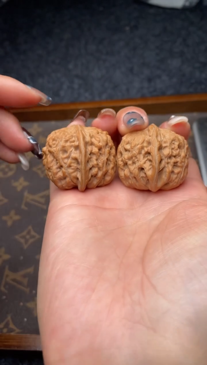 把件文玩核桃B34尺33尺黄杆