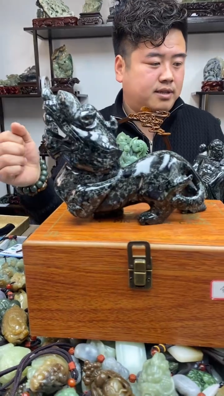 【闪购商品】独山玉摆件未镶嵌1