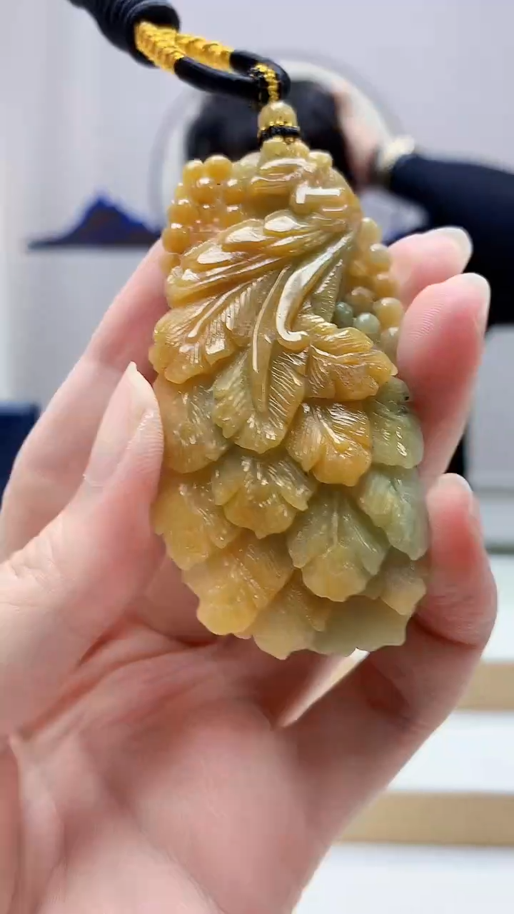 未镶嵌定制翡翠5060zm-毛货挂件70凤凰