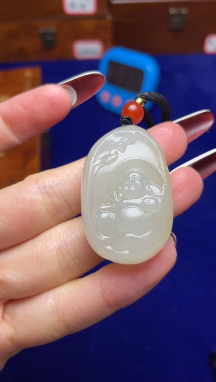 未镶嵌和田玉挂件和田玉