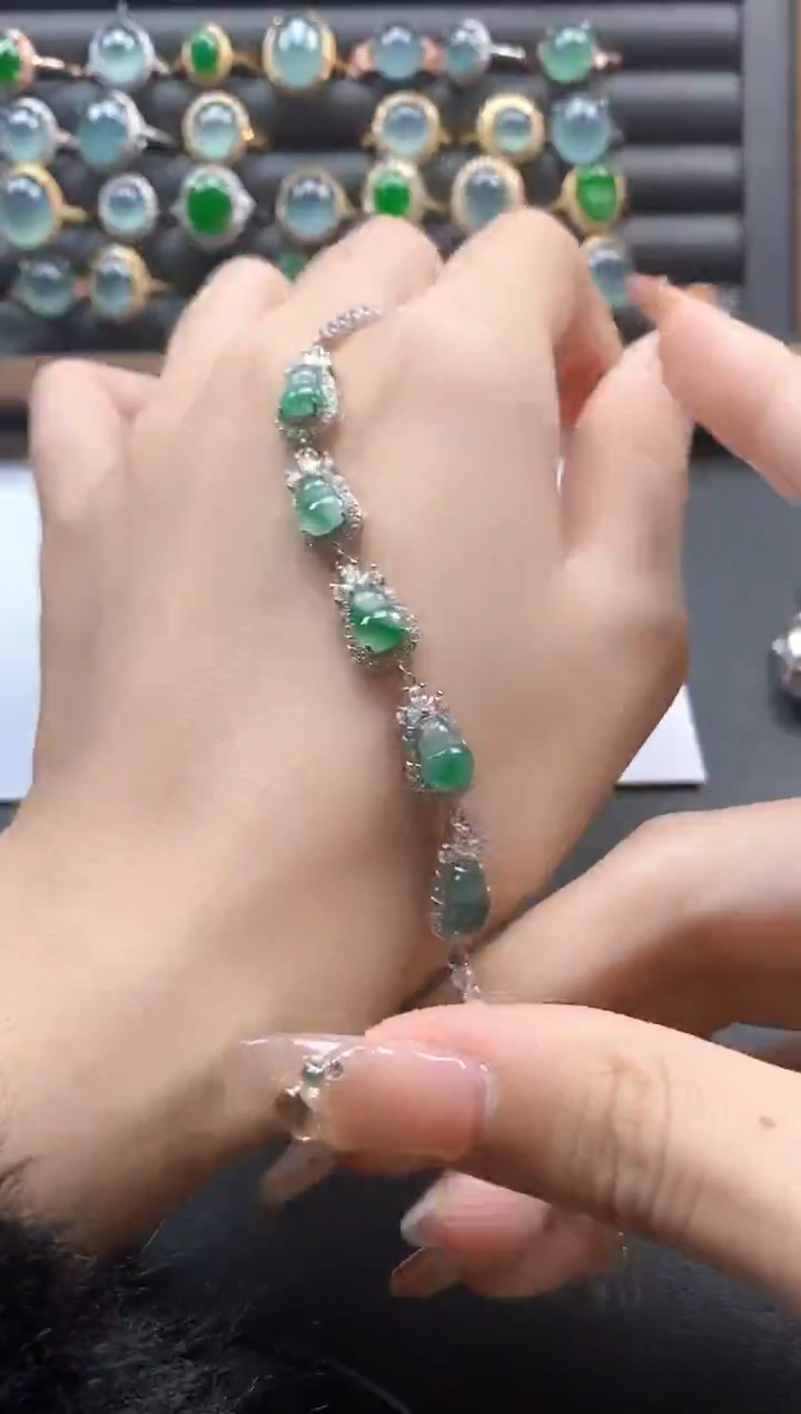 银S925镶嵌戒指翡翠51511