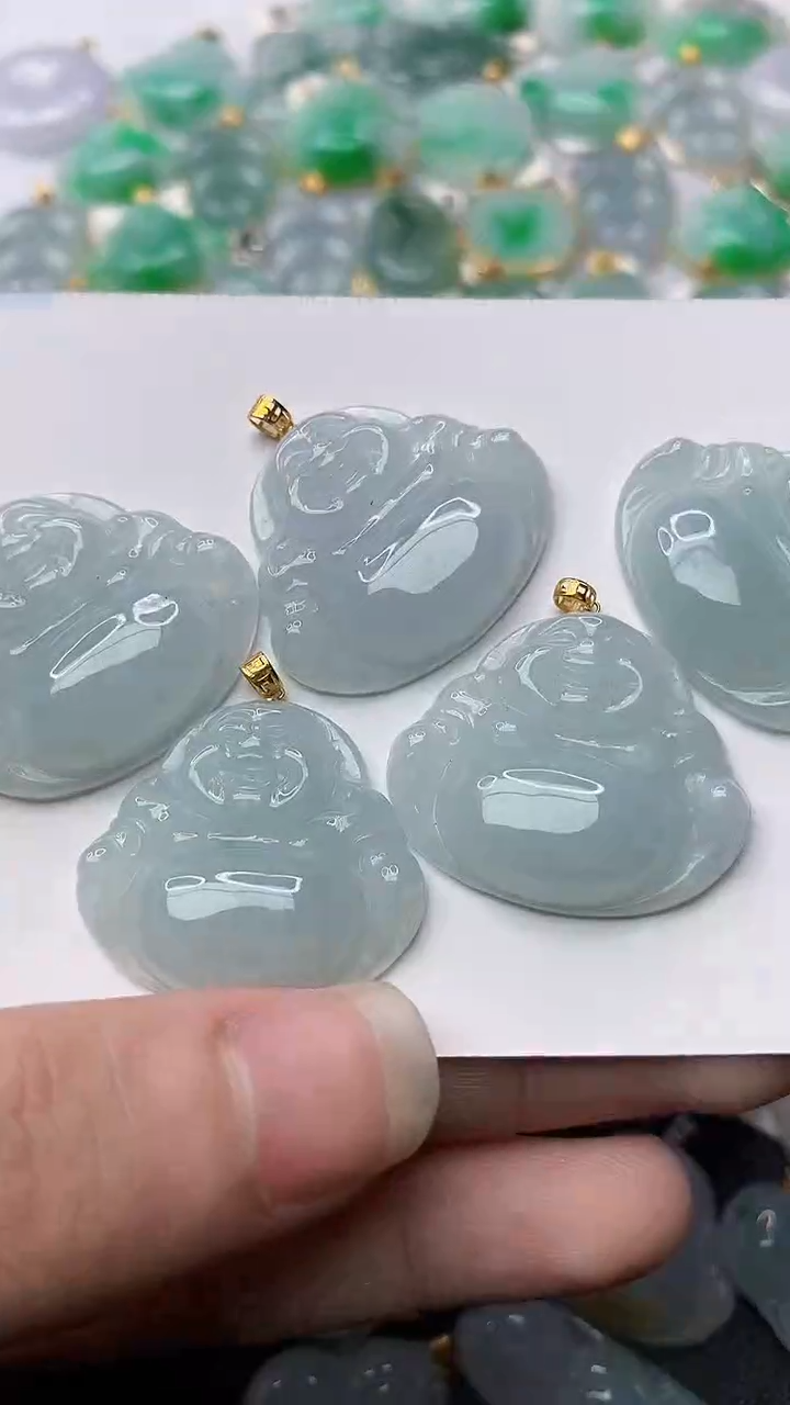 【闪购商品】翡翠颈饰18K金镶嵌45..........