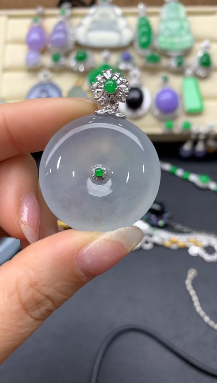 【闪购商品】翡翠颈饰18K金镶嵌591-中国好珍宝