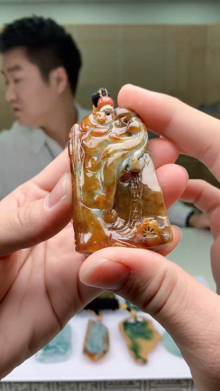 【闪购商品】定制翡翠未镶嵌5028bb-毛货挂件8