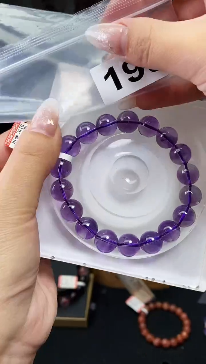【闪购商品】水晶手串未镶嵌手串199