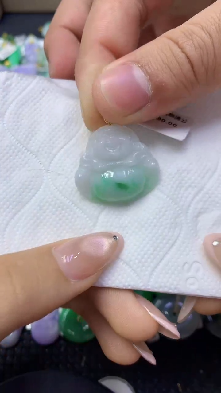 颈饰18K金镶嵌翡翠天然缅甸翡翠A货