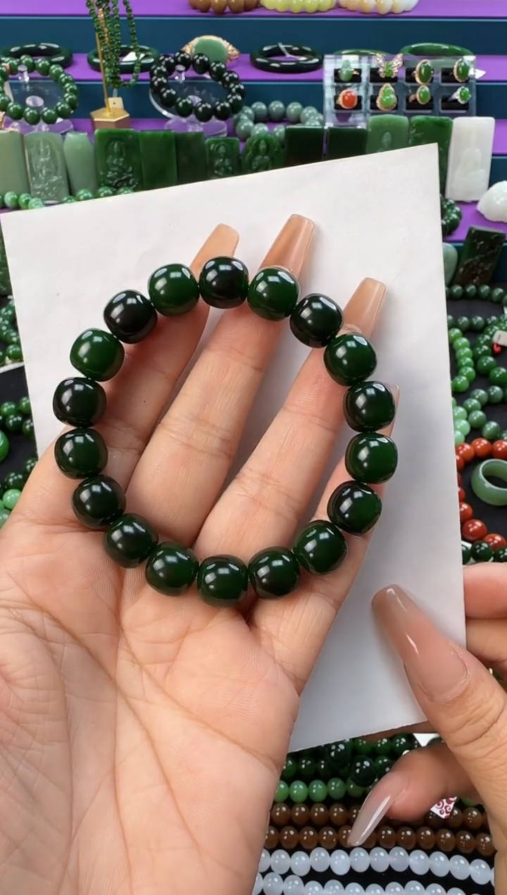 未镶嵌手串和田玉卡11.2聚红皮单圈手串