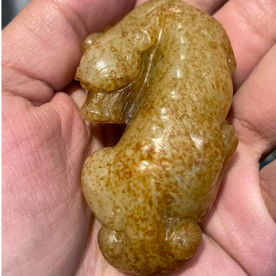 和田玉瑞兽摆件獬豸