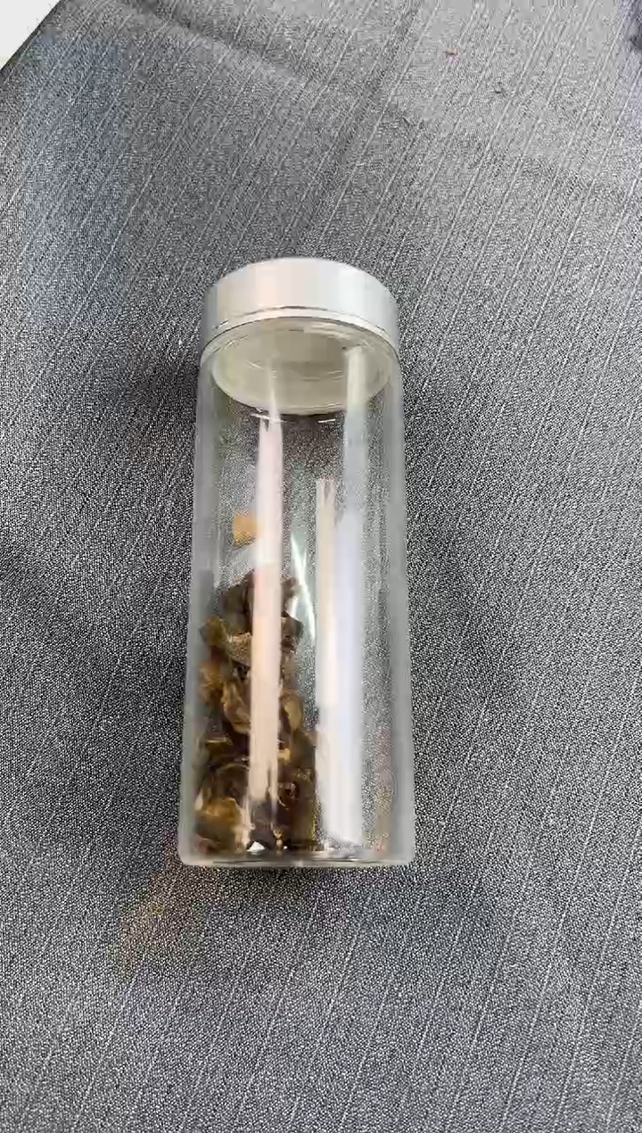 沉香沉香碎屑Y Z  4ke   