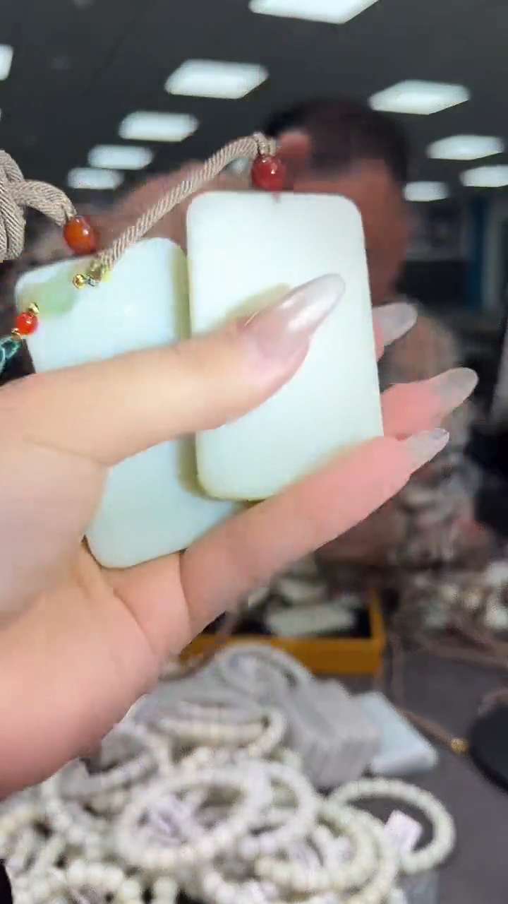 颈饰未镶嵌和田玉36