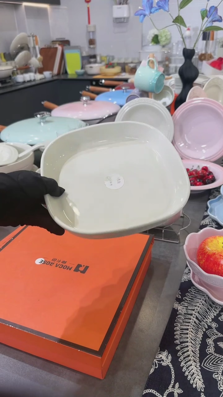 【闪购商品】瓷7.9英寸方形深盘-奶油白