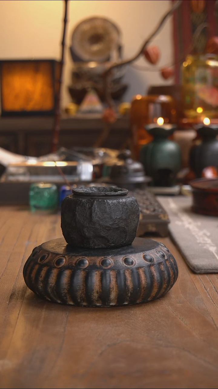 铸铁石头小香炉香插