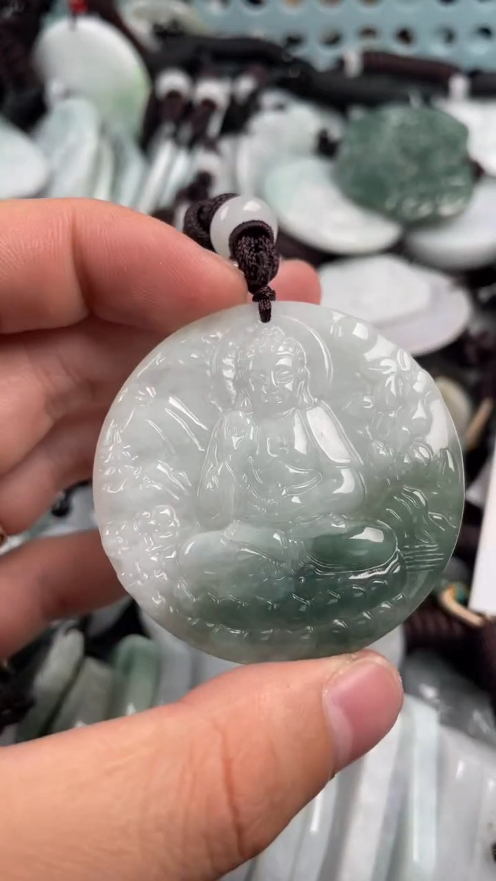 翡翠未镶嵌吊坠(不含链)1