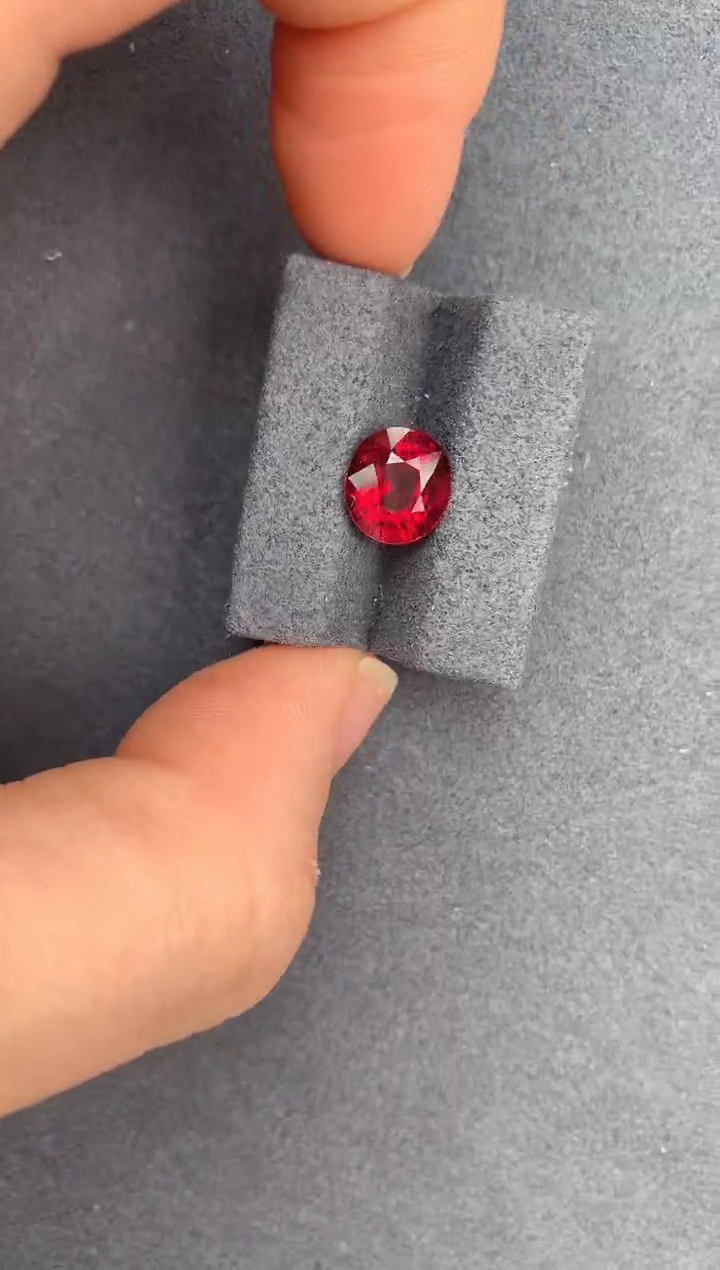 【闪购商品】碧玺裸石未镶嵌2.3ct卢比莱