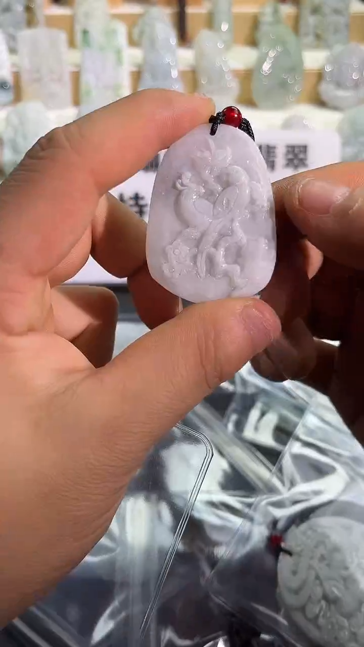 颈饰未镶嵌翡翠12/4    26