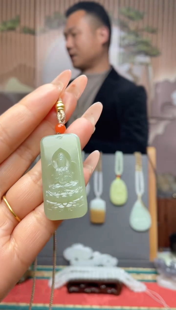 【闪购商品】和田玉颈饰未镶嵌一