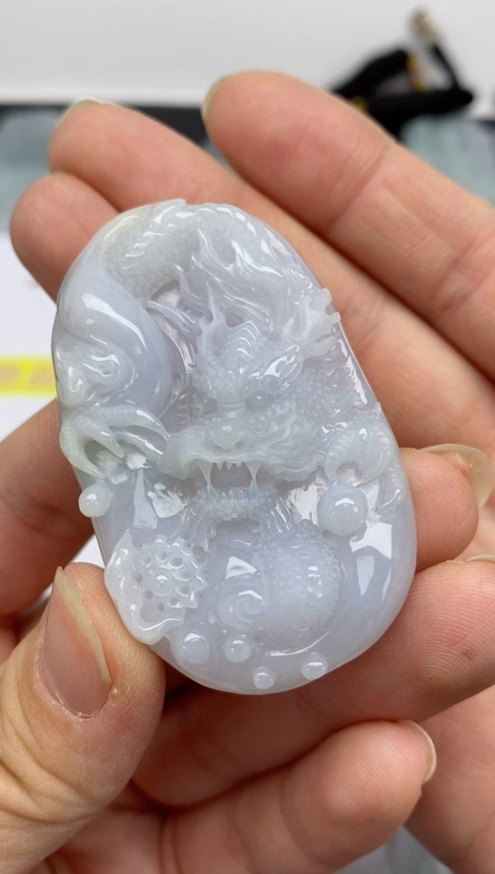 【闪购商品】翡翠颈饰未镶嵌龙牌21023