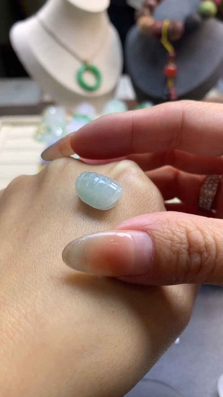 【闪购商品】定制翡翠未镶嵌翡翠