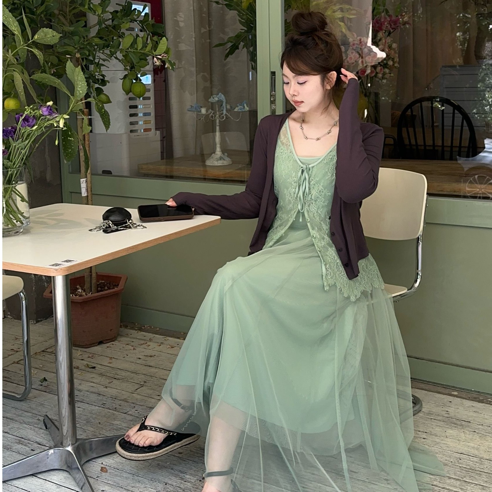 晶咕【丛中精灵】时尚仙气显瘦假两件开衫+网纱吊带裙