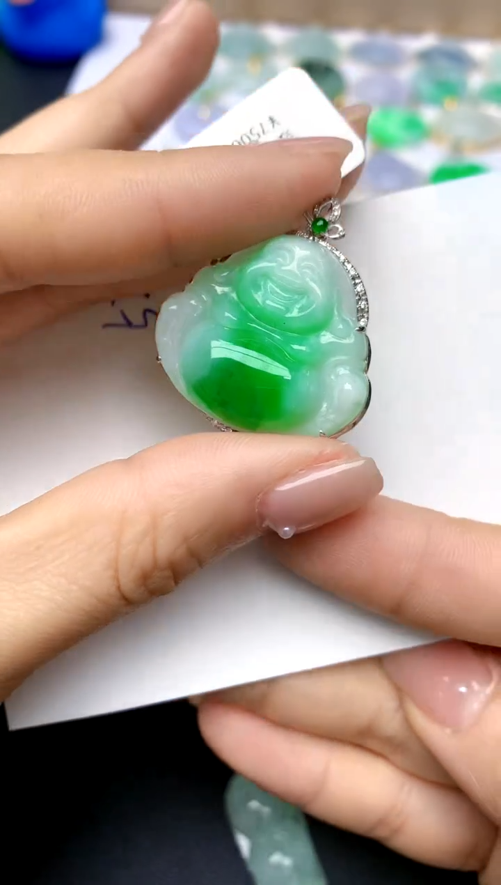 【闪购商品】翡翠颈饰18K金镶嵌52天然A货翡翠