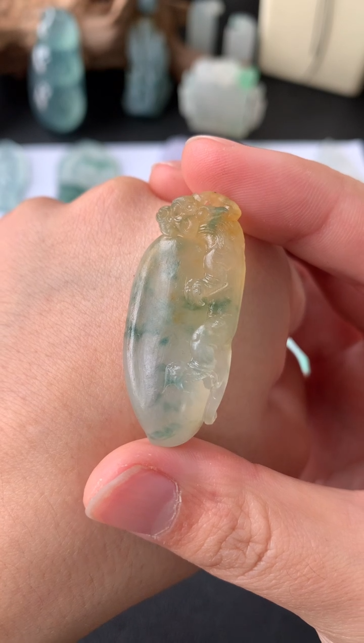 【闪购商品】定制翡翠未镶嵌翡翠