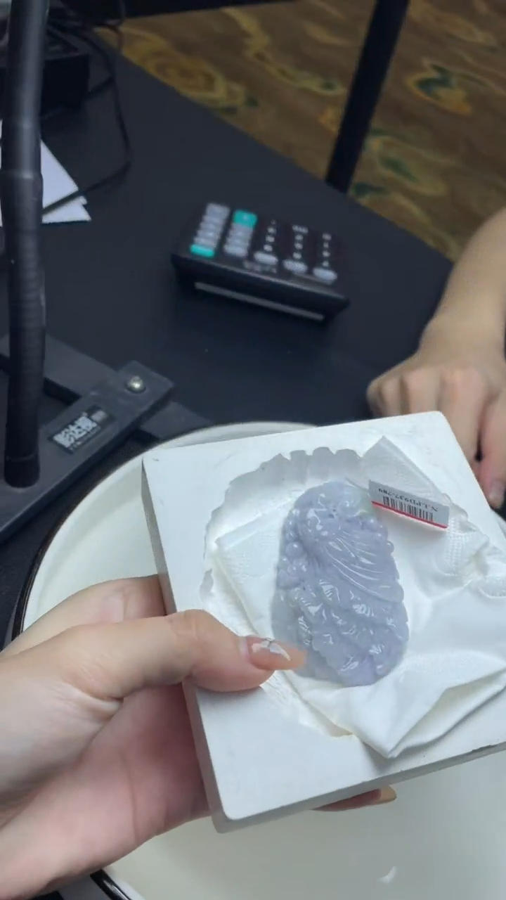 翡翠未镶嵌颈饰陆丽精选@翡翠凤牌雕刻件@多样性发一CP